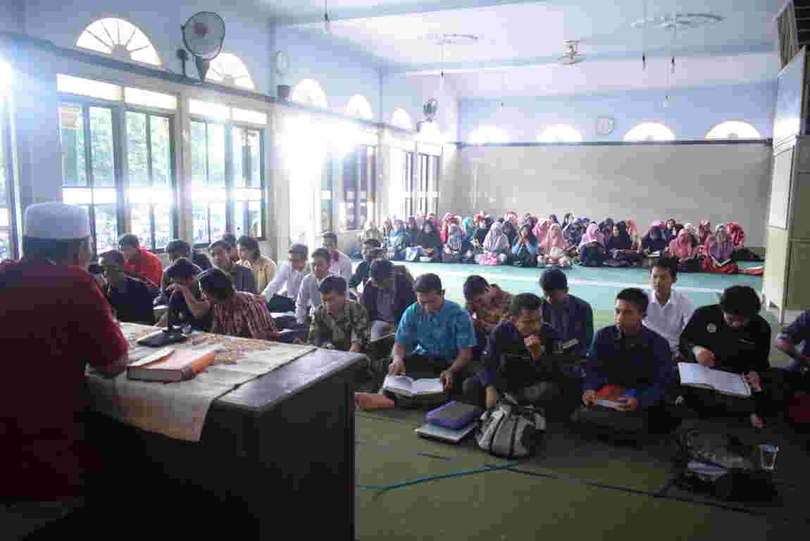 Pentingnya Muhasabah dalam Pergaulan Mahasiswa