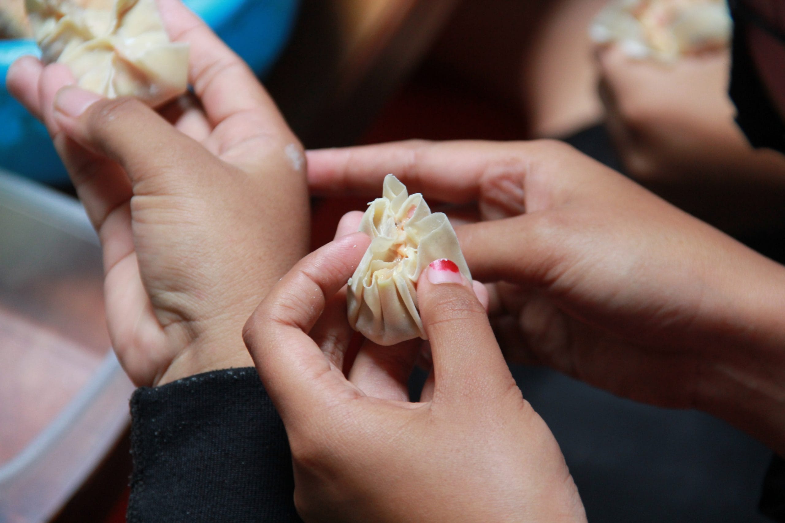 Keputrian LDII Sukarame Ajak Remaja Putri Olah Camilan Klasik