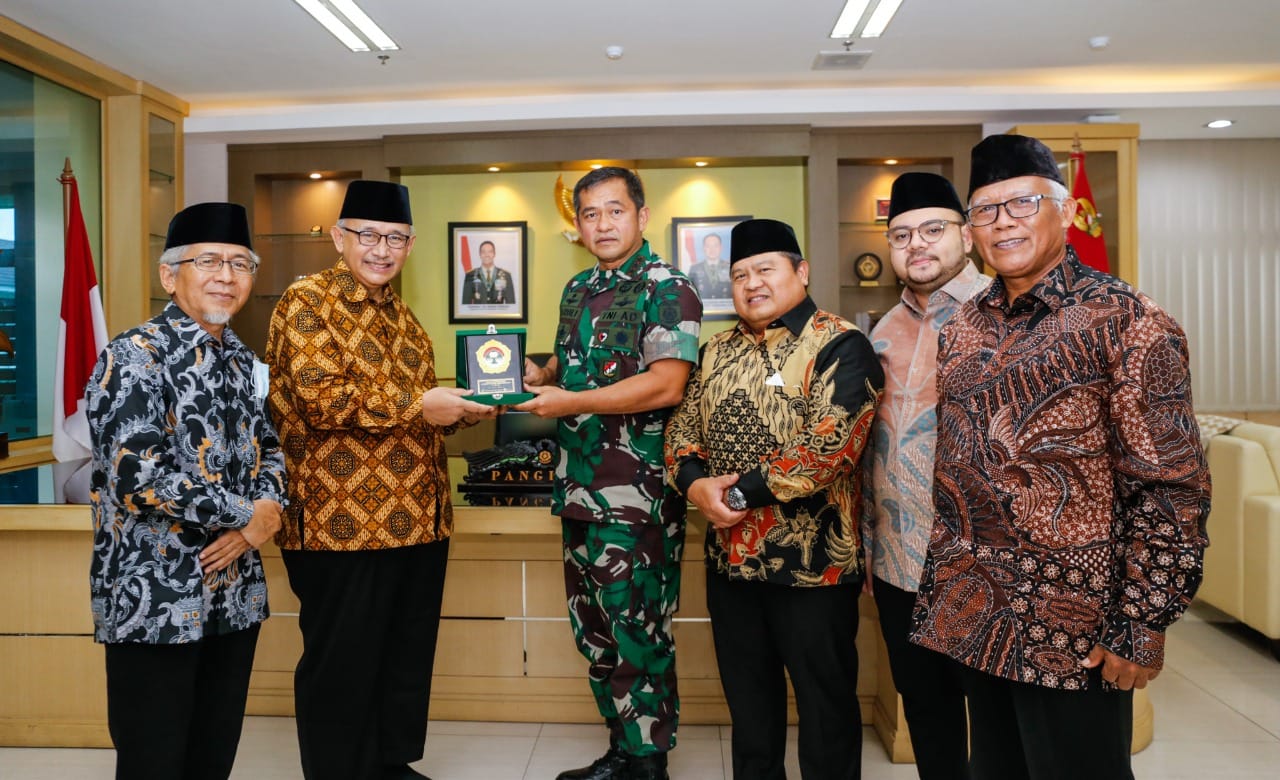 Pangkostrad Ajak LDII Kolaborasi Tangani Permasalahan Air Bersih