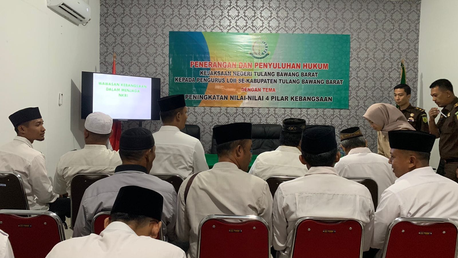 Kejari Tubaba Beri Sosialisai Hukum untuk Pengurus LDII