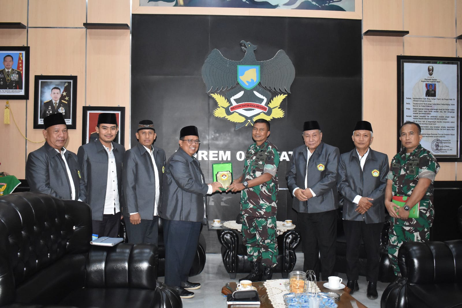 Pengurus DPW LDII bersilaturahmi dengan Danrem 043/Garuda Hitam Lampung 