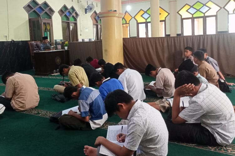 Libur Akhir Tahun, PC LDII Tanjung Karang Barat Helat Pesantren Pelajar