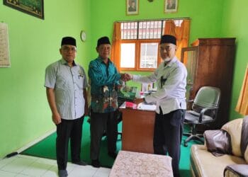 PC LDII Banyumas Bagikan Kalender Tahun 2025 kepada Stakeholder terkait