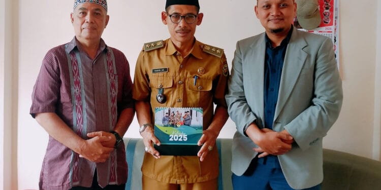 Silaturahim dengan Lurah, LDII Sumur Batu Sampaikan Rencana Ngaji Akhir Tahun