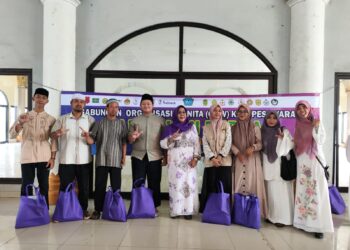 LDII Bersama GOW Beri 171 Paket Santunan Bagi Guru Ngaji di Kabupaten Pesawaran