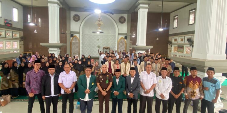LDII dan Kejari Pringsewu Perkuat Wawasan Hukum di Kalangan Santri