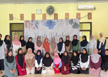 Penguatan Karakter Islami: LDII Tanjung Karang Barat Gelar Kajian Thaharah untuk Remaja Putri