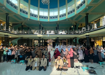 Mahasiswa UGM Sosialisasikan Zero Waste di Ponpes Nurul Huda Lampung Selatan