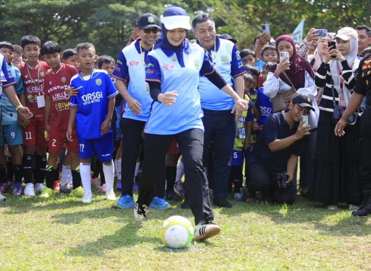 Festival FORSGI Piala Gubernur 2025 Resmi Dibuka, Wakil Gubernur Lepas Tendangan Perdana