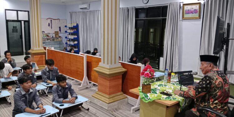 LDII Lampung Bekali Santri PPM Al-Awwabin dengan Wawasan dan Skill Organisasi