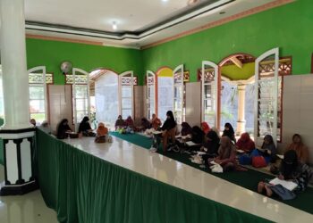 LDII Pemanggilan Selenggarakan Pengajian Lansia Rutin Lengkap dengan Layanan Kesehatan Gratis