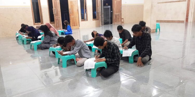 Evaluasi Capaian Materi, Ratusan Santri LDII Pemanggilan Ikuti Asesmen Akhir Semester