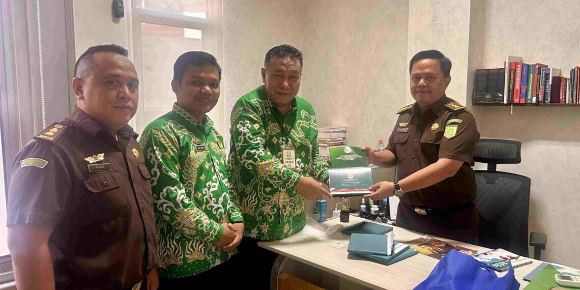 Silaturahim ke Kejati, LDII Lampung Dorong Edukasi Hukum bagi Pelajar Lewat Program JMS
