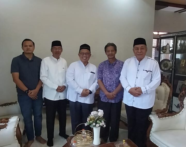 Perkuat Ukhuwah di Bulan Syawal, LDII Lampung Silaturahim dengan Ketua PW Muhammadiyah